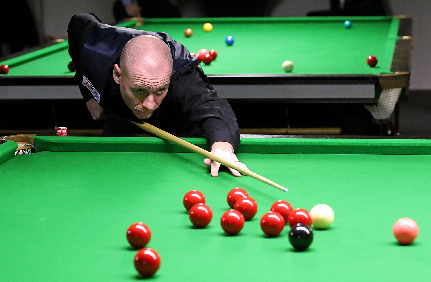 Dave Bolton plays snooker shot
