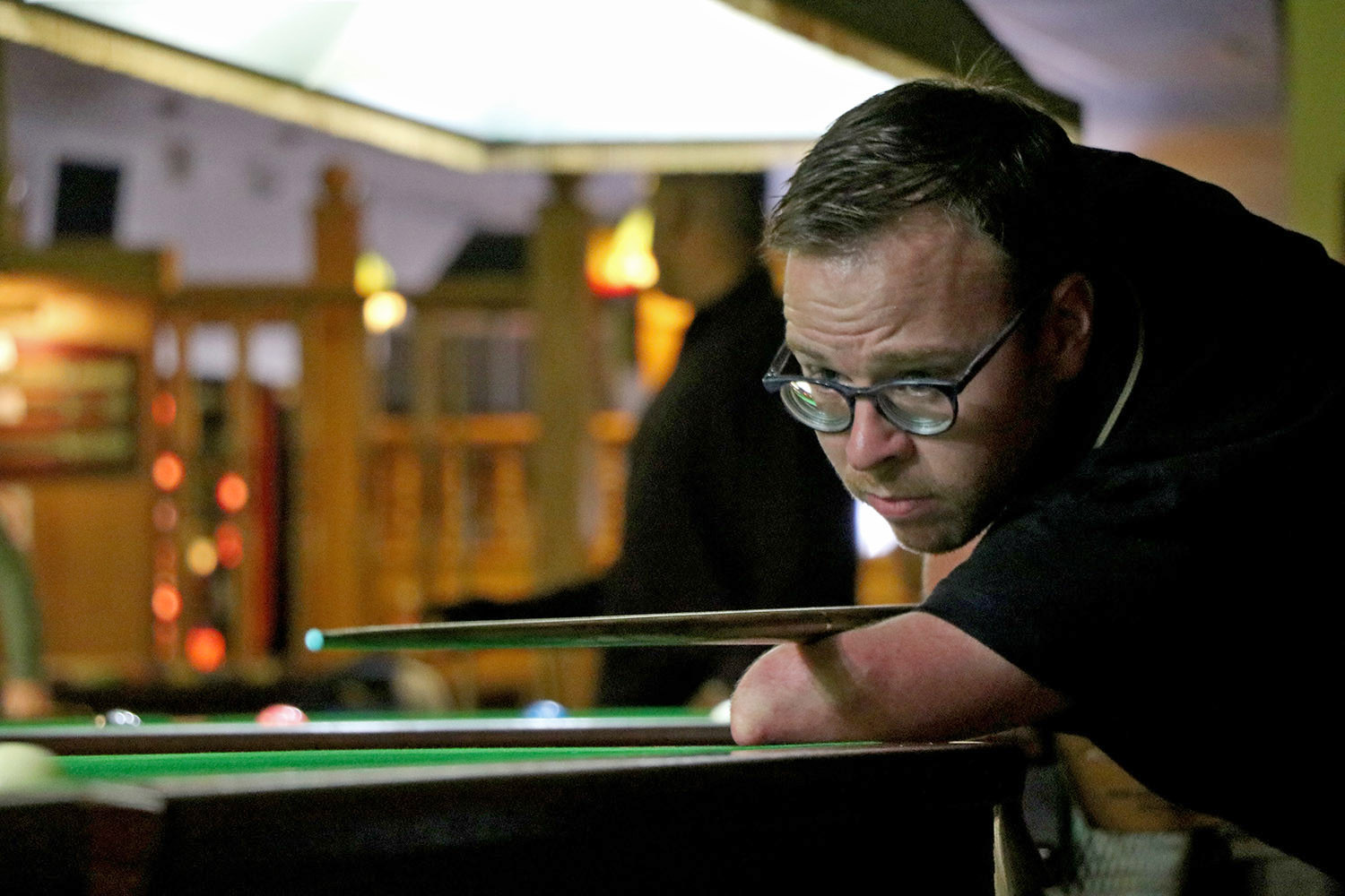 Joe Hardstaff plays snooker shot