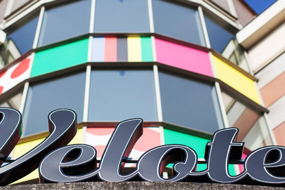 Velotel Hotel exterior