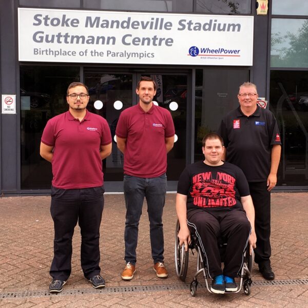 Chris Lovell visits Stoke Mandeville